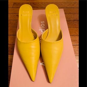 (Sold!) Acne Studios Leather Mules Yellow 36 New